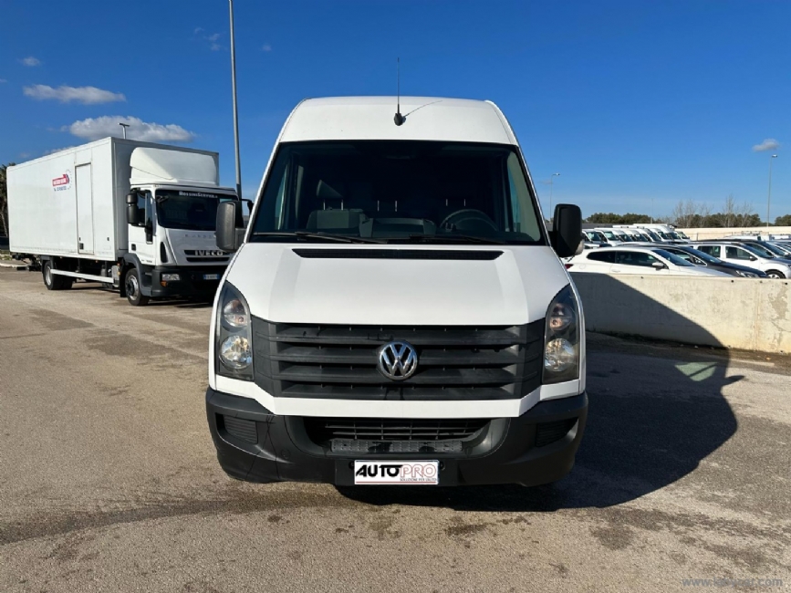 VOLKSWAGEN Crafter