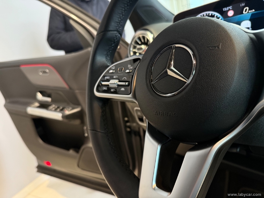 MERCEDES-BENZ Classe GLB