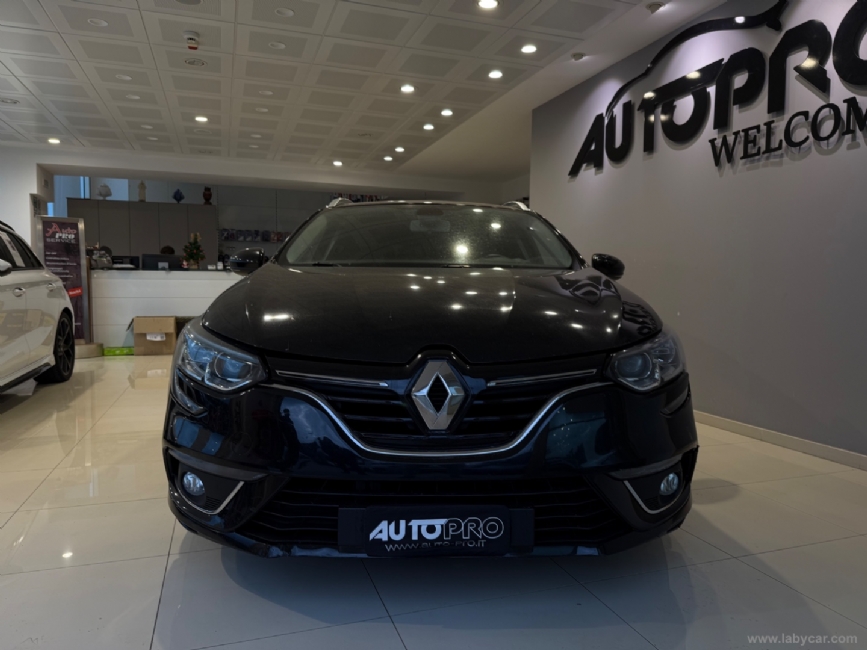 RENAULT Mgane