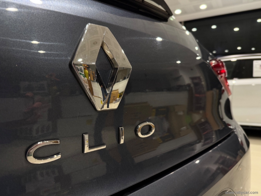 RENAULT Clio