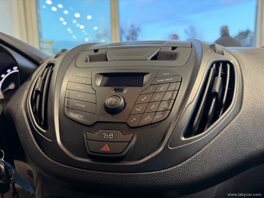 FORD Transit Courier