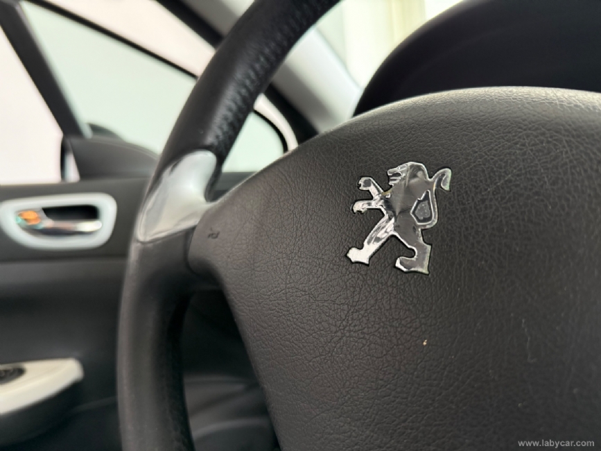 PEUGEOT 307