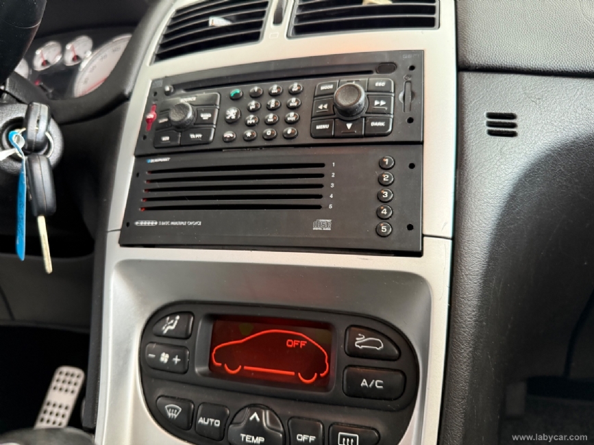 PEUGEOT 307