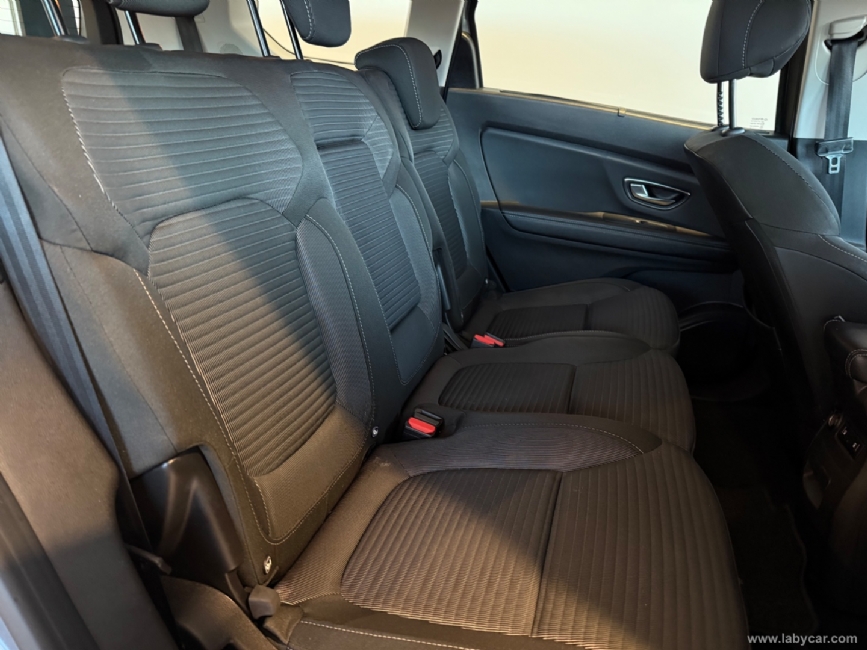 RENAULT Grand Scnic