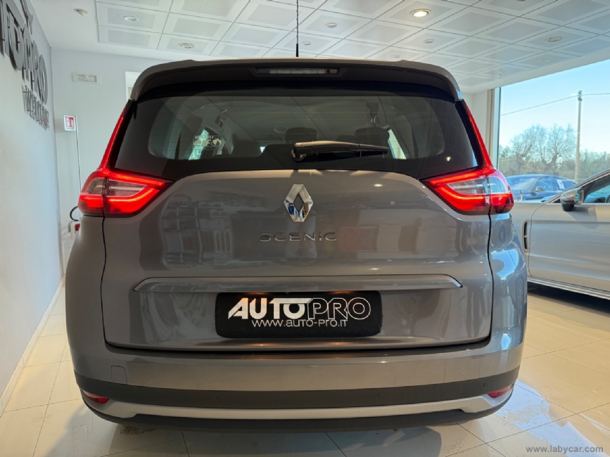 RENAULT Grand Scnic