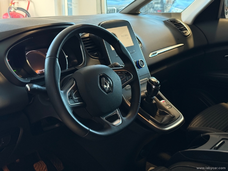 RENAULT Grand Scnic