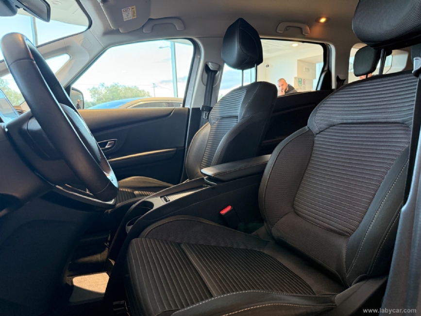 RENAULT Grand Scnic