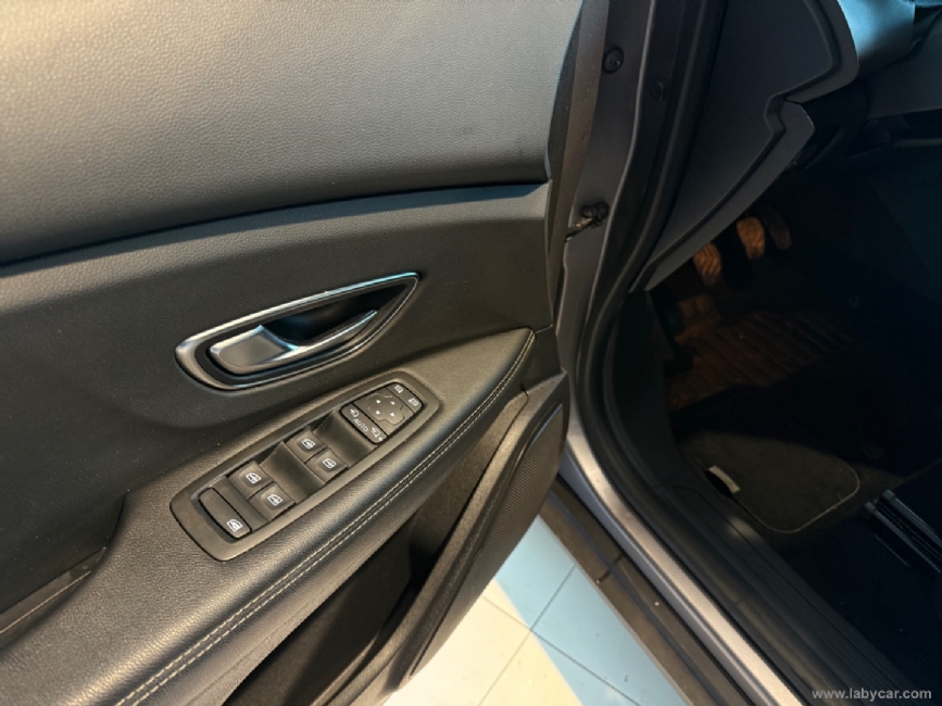 RENAULT Grand Scnic