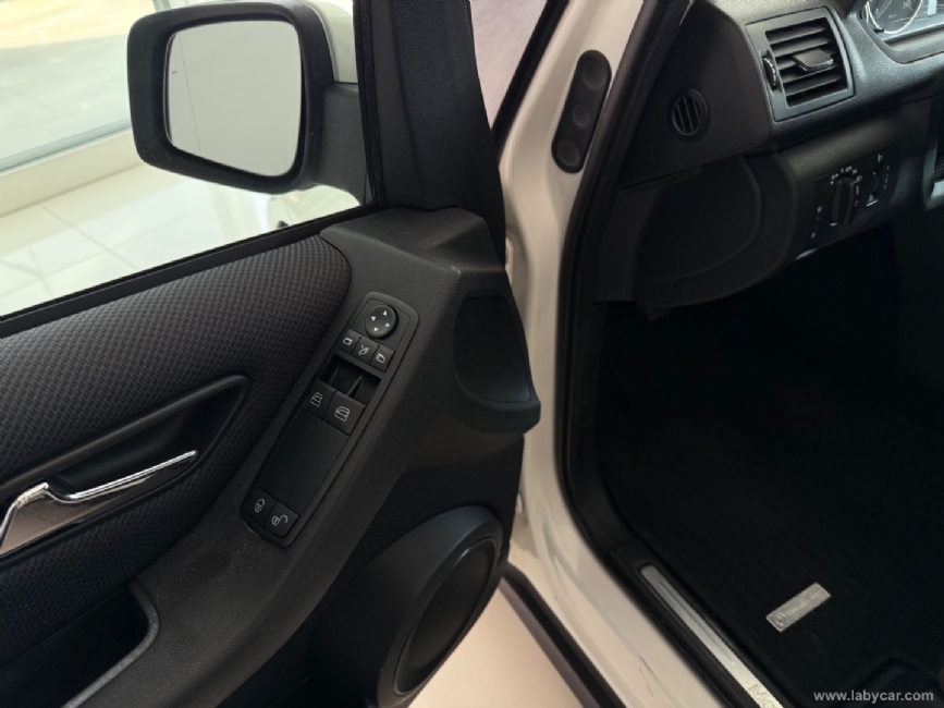 MERCEDES-BENZ Classe A