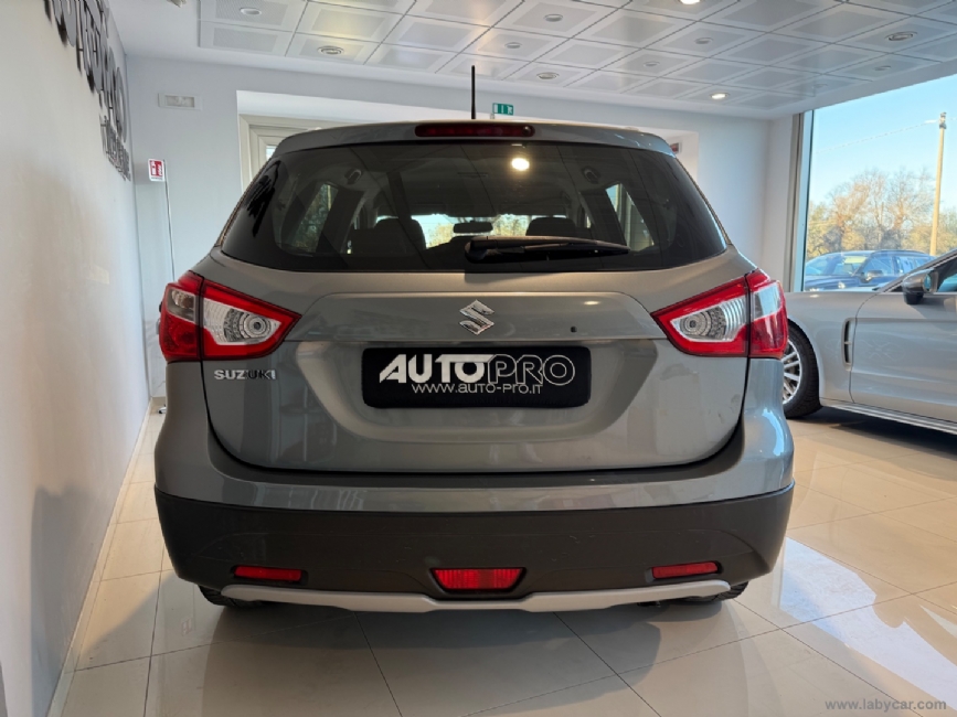 SUZUKI S-Cross