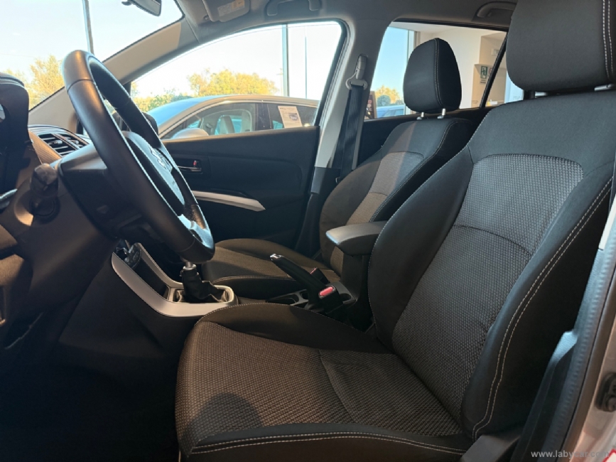 SUZUKI S-Cross