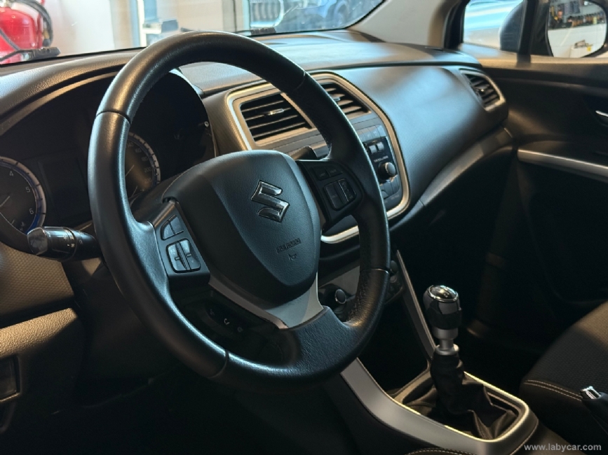 SUZUKI S-Cross