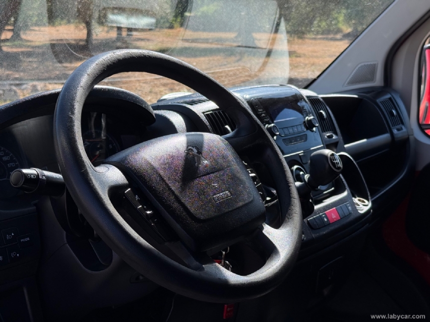 PEUGEOT Boxer
