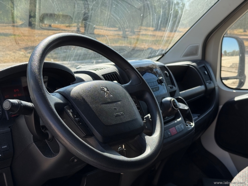 PEUGEOT Boxer