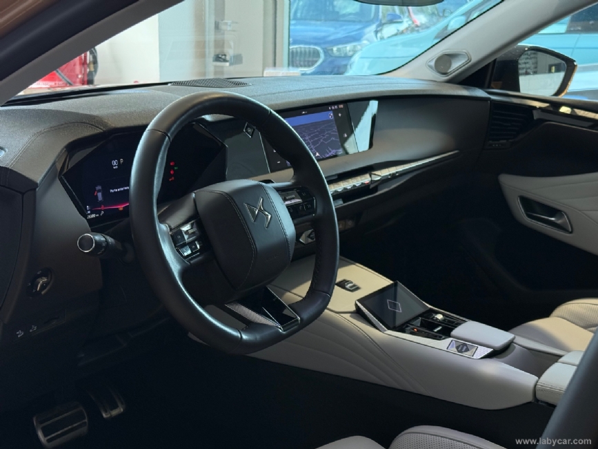DS AUTOMOBILES DS4