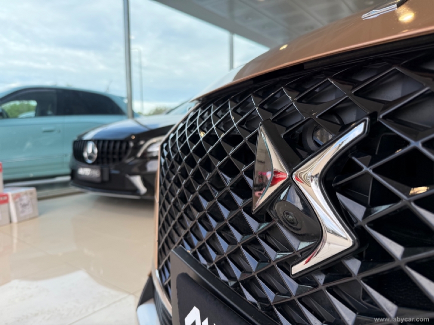 DS AUTOMOBILES DS4