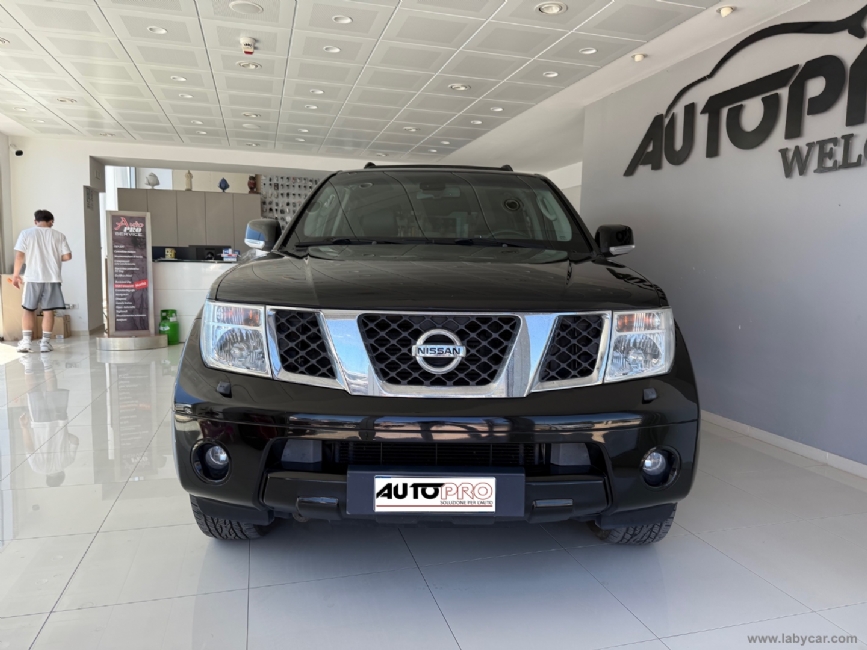 NISSAN Pathfinder
