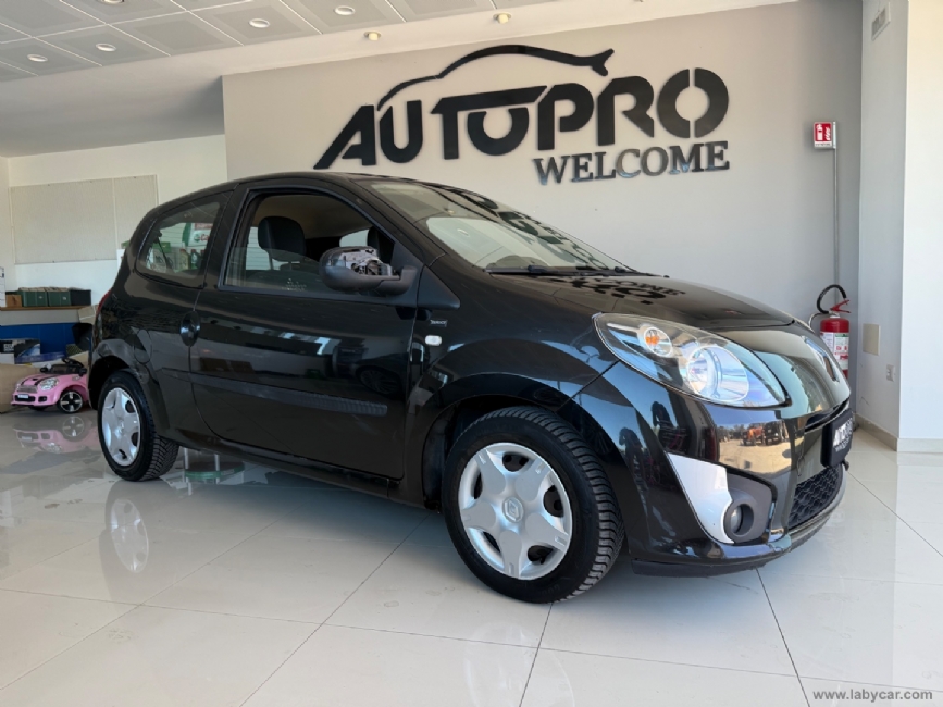 RENAULT Twingo