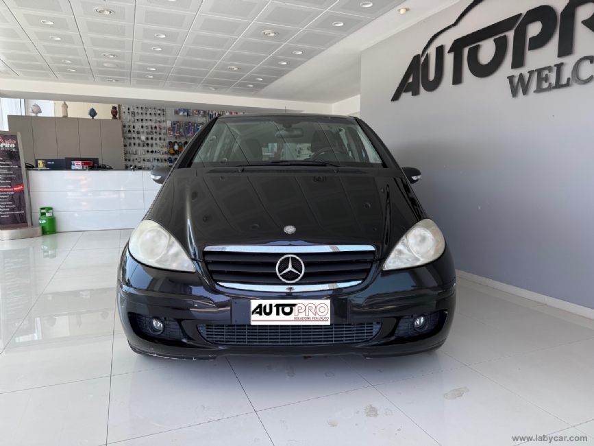 MERCEDES-BENZ Classe A