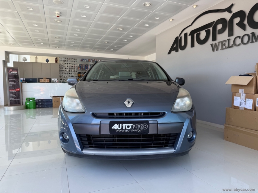 RENAULT Clio