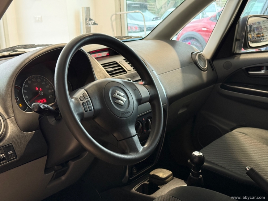SUZUKI SX4