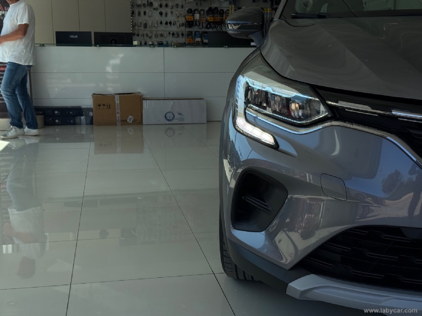 RENAULT Captur