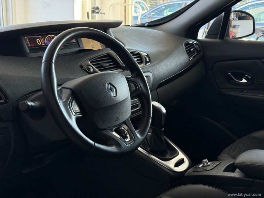 RENAULT Scnic