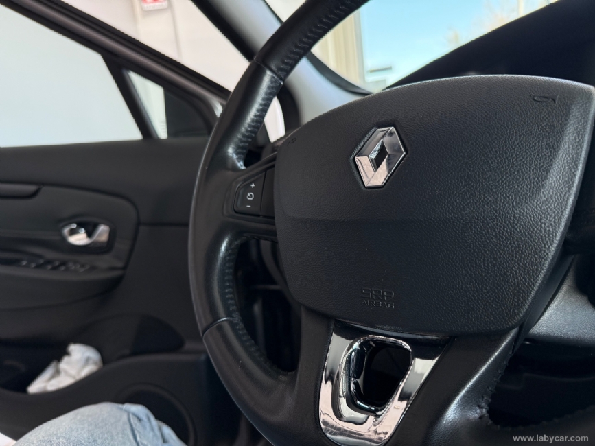 RENAULT Scnic