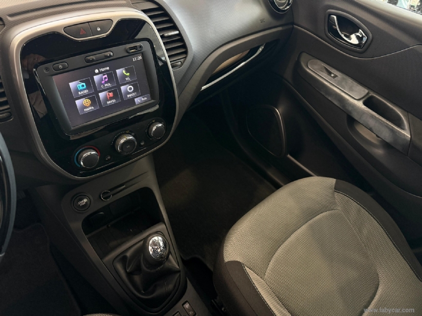RENAULT Captur