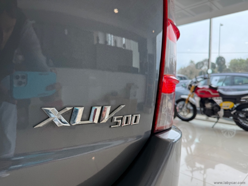 MAHINDRA XUV500