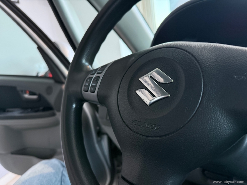 SUZUKI SX4