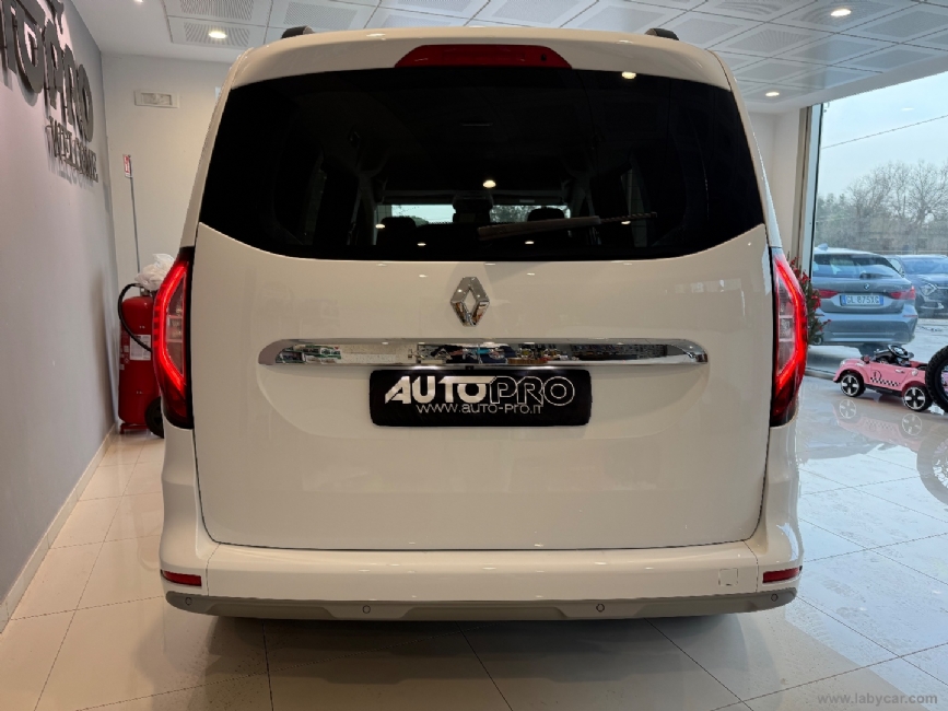 RENAULT Kangoo