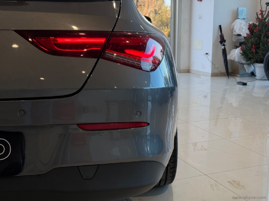 MERCEDES-BENZ Classe CLA