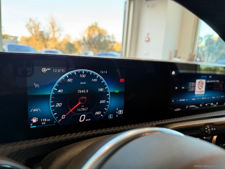 MERCEDES-BENZ Classe CLA