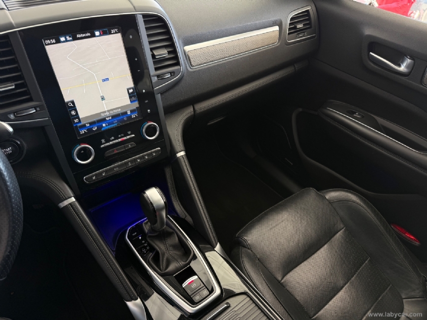 RENAULT Koleos