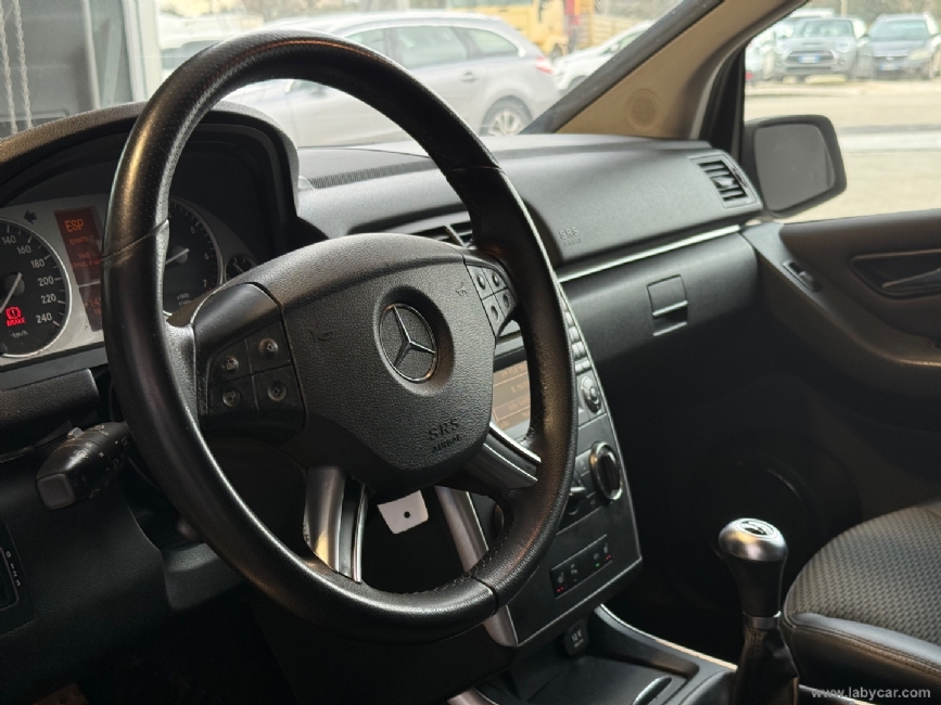 MERCEDES-BENZ Classe B