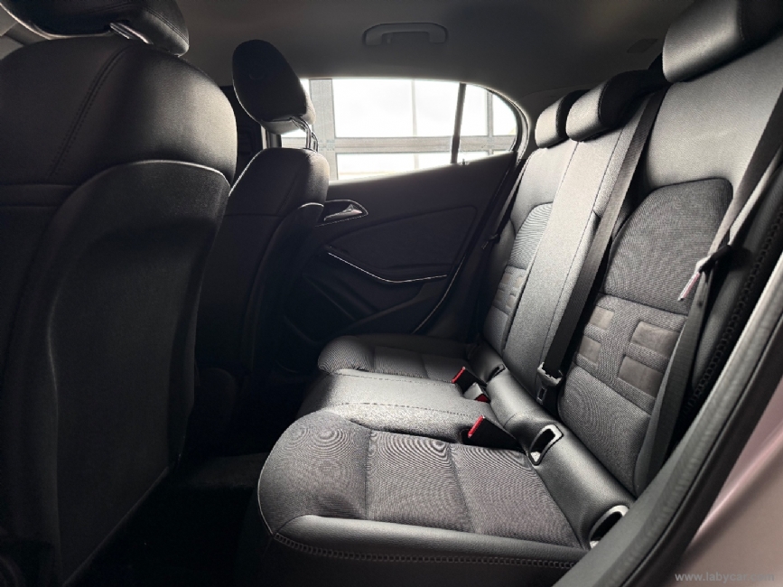 MERCEDES-BENZ Classe GLA