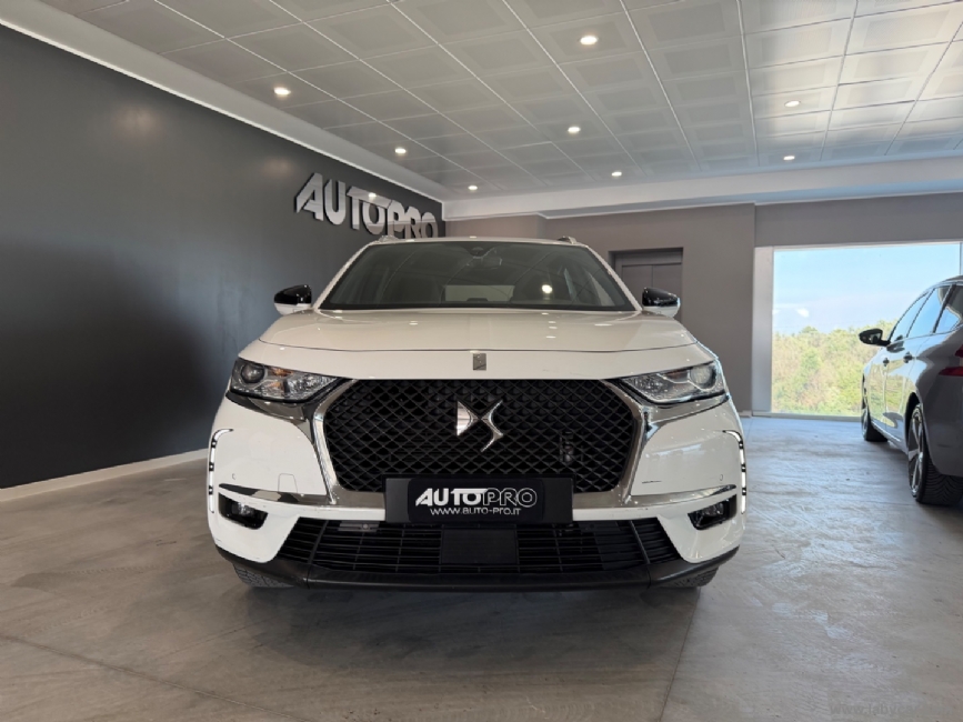 DS AUTOMOBILES DS7