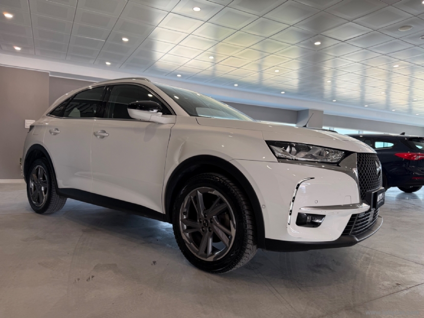 DS AUTOMOBILES DS7