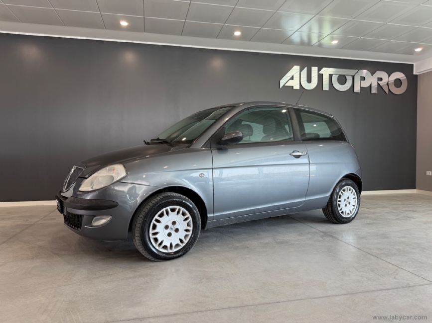 LANCIA Ypsilon