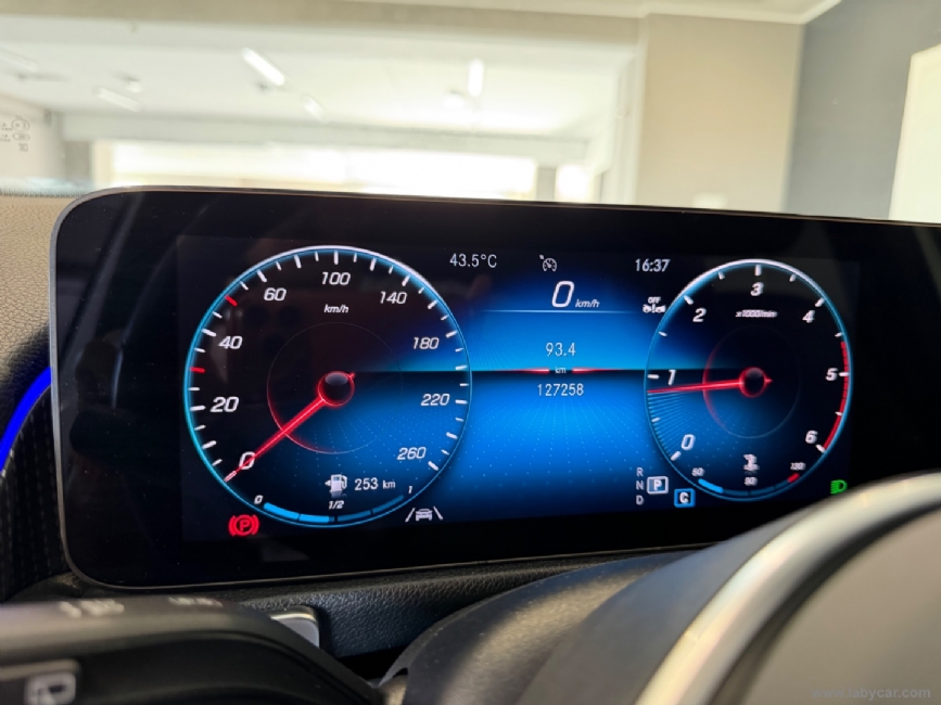 MERCEDES-BENZ Classe GLB