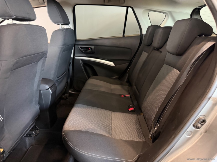 SUZUKI S-Cross