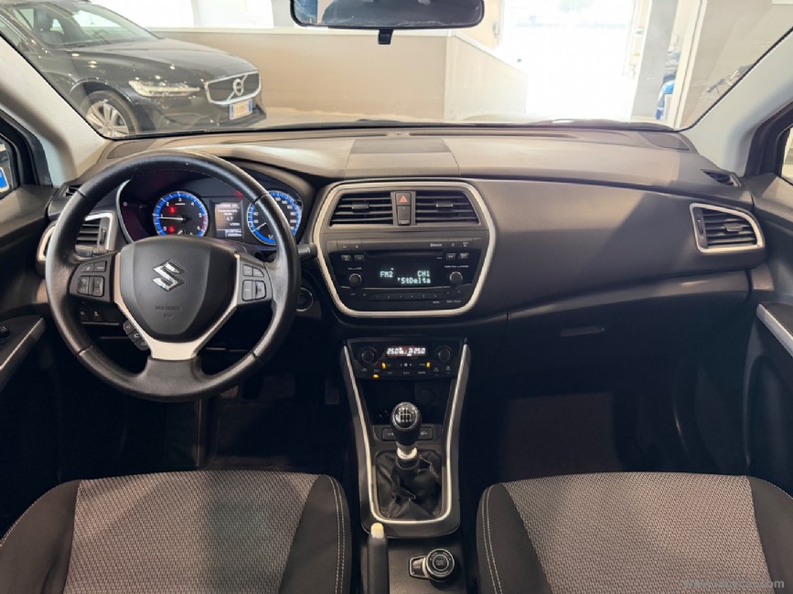 SUZUKI S-Cross
