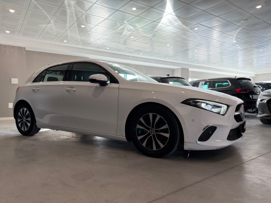 MERCEDES-BENZ Classe A
